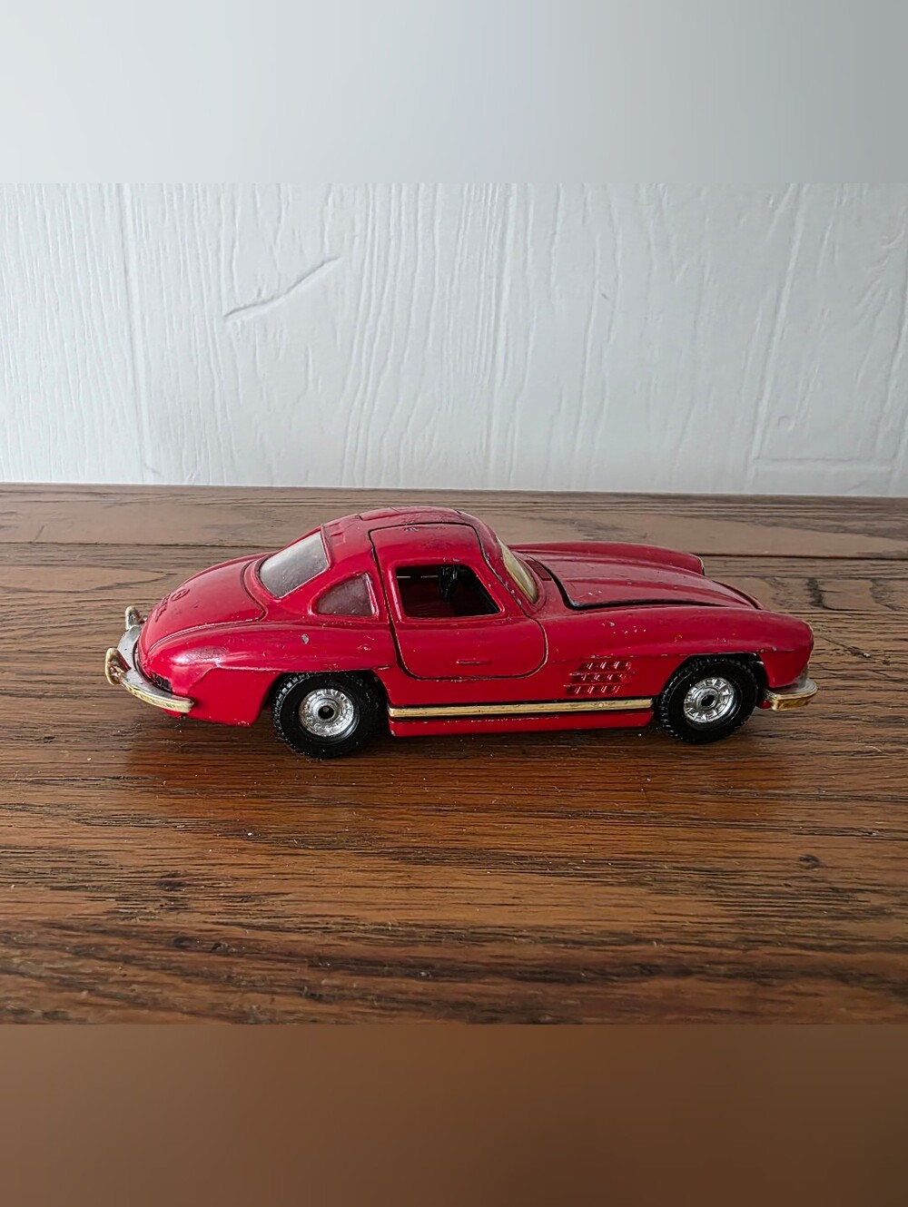 Vintage Corgi Mercedes-Benz 300SL Gullwing - Toy